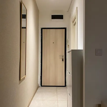 Golden Nook Apartment Podgorica Exterior photo