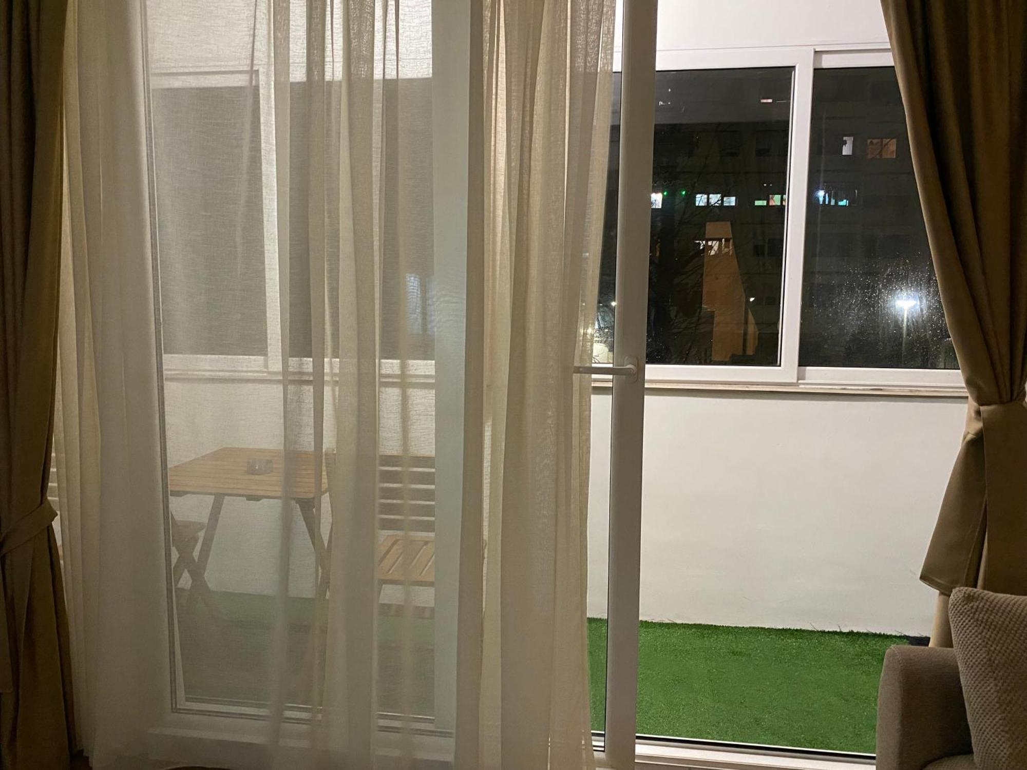 Апартаменти Golden Nook